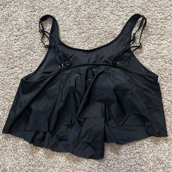 Women’s two piece bathing suit - Picture 3 of 4